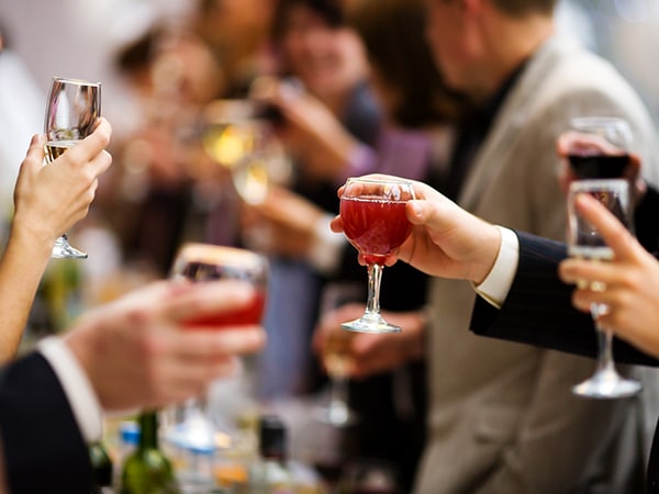 6 Tips For Healthy Holiday Party Indulgence